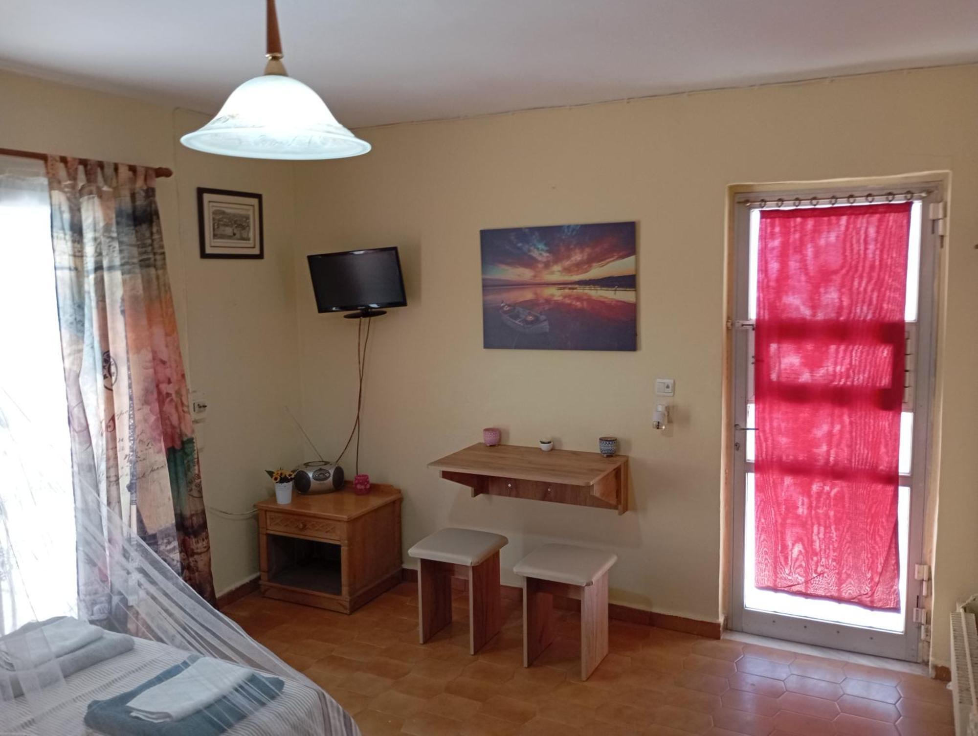 Y.M.Apartment Rhodes City Buitenkant foto